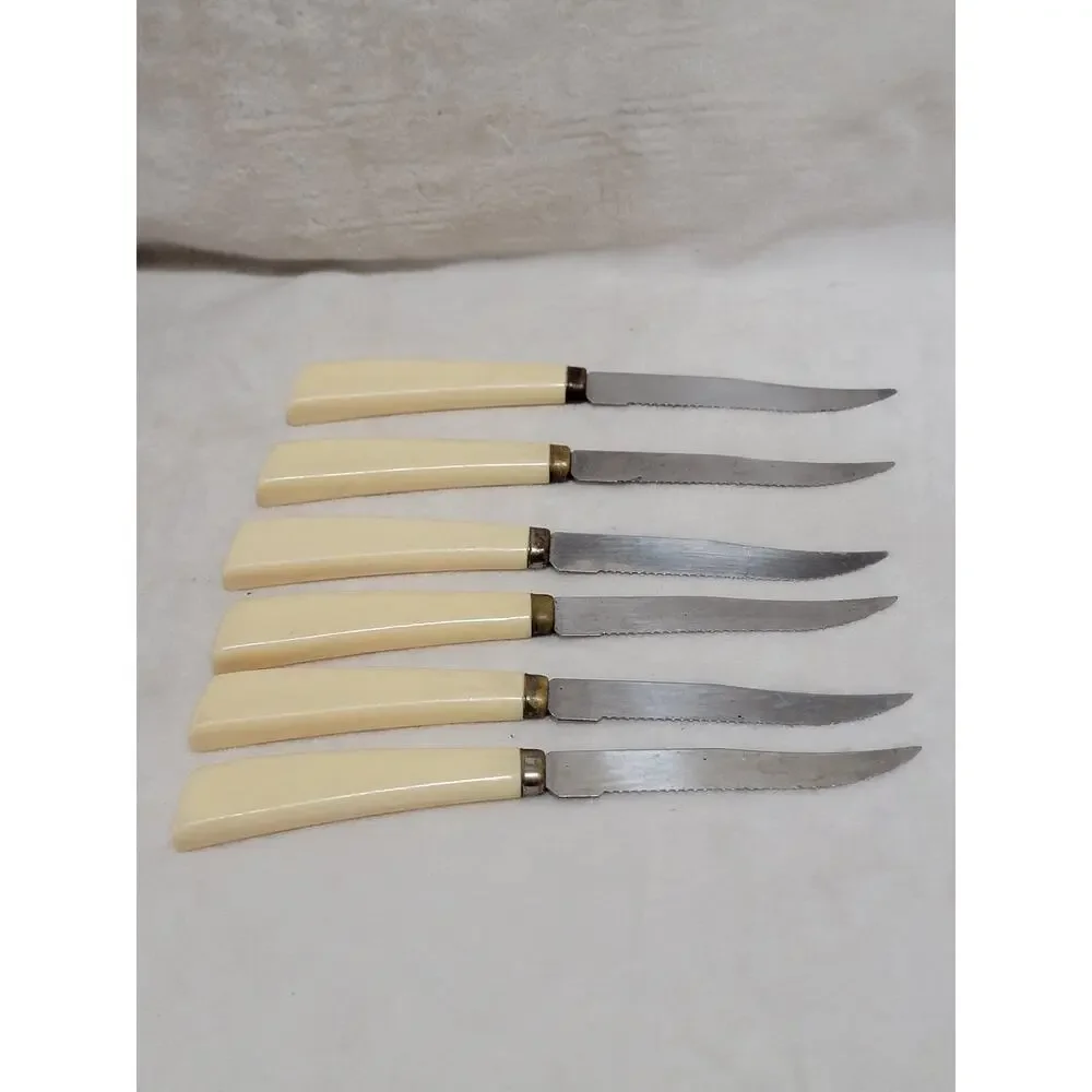 Set Of 6 Vintage Quikut Serrated Steak Knives